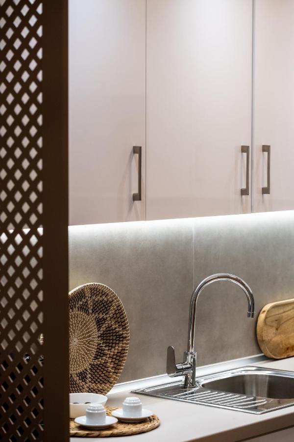 Iris Suites Nikiti Экстерьер фото