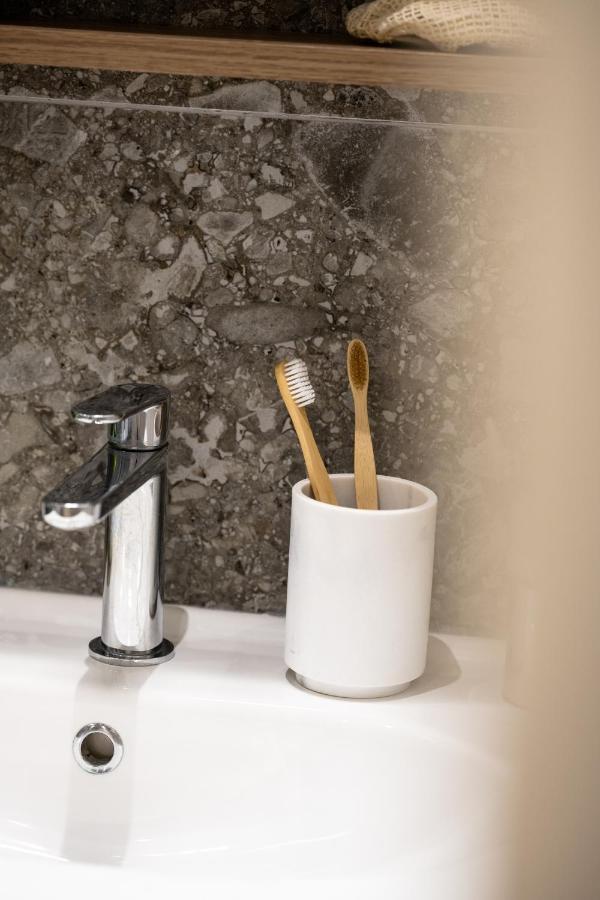 Iris Suites Nikiti Экстерьер фото