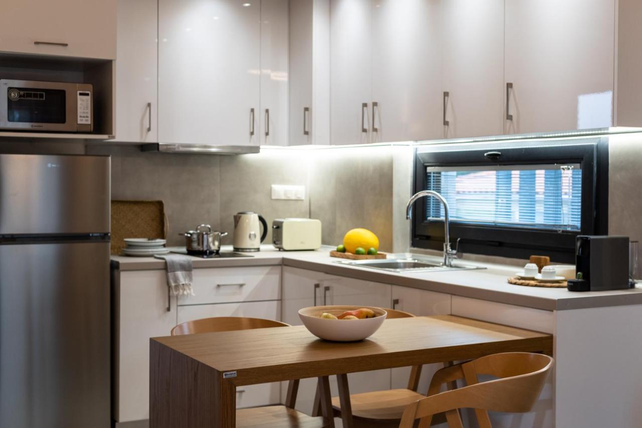 Iris Suites Nikiti Экстерьер фото